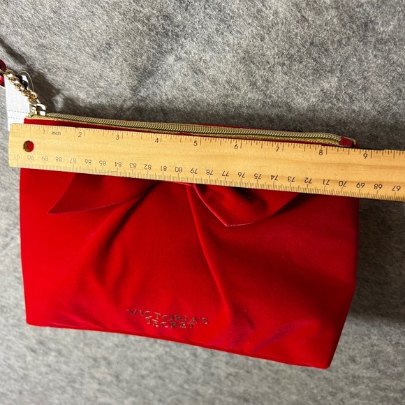 Victoria's Secret Velvet Bow Clutch Wristlet Glam Makeup Bag Red - Picture 9 of 13